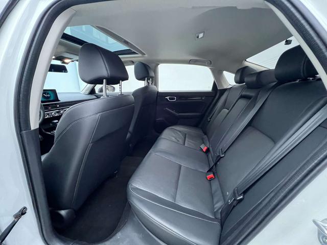 Honda Civic 2022, фото 17