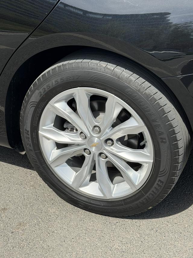 Chevrolet Malibu 2023, фото 17