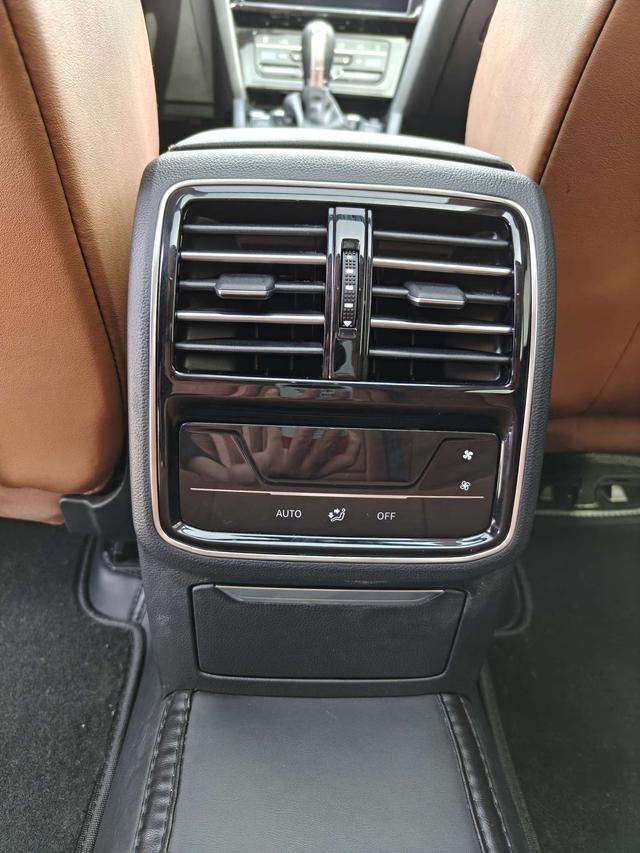 Volkswagen CC 2021, фото 12