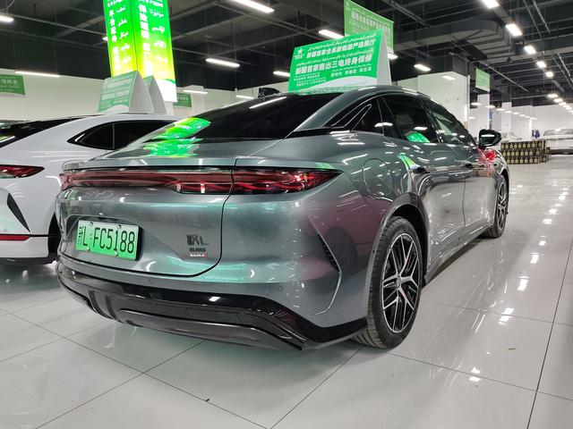 BYD Han L DM 2025, фото 6