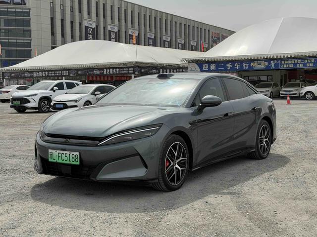 BYD Han L DM 2025, фото 7