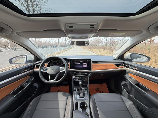 Volkswagen Bora 2023, фото 9
