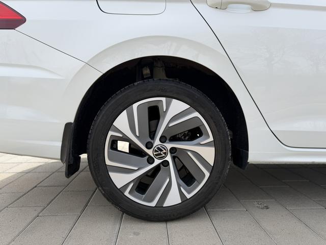 Volkswagen Bora 2023, фото 15