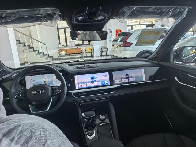 Geely Xingyue L 2024, фото 8