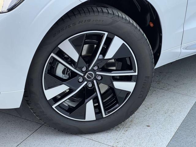 Volvo XC60 2026, фото 14