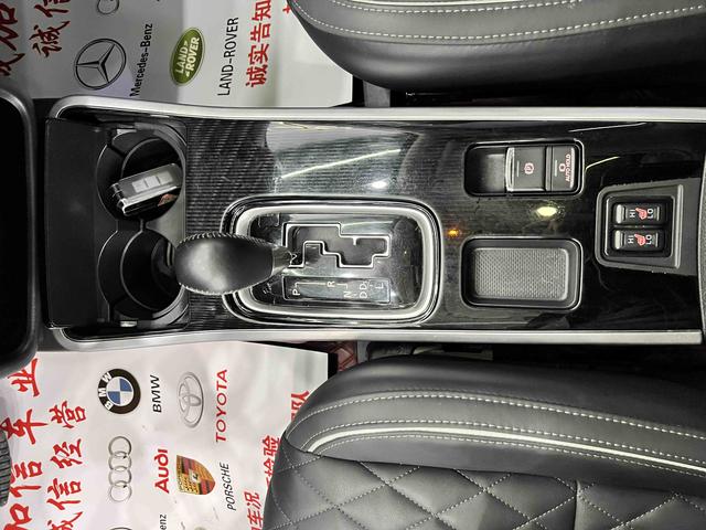 Mitsubishi Outlander 2021, фото 15