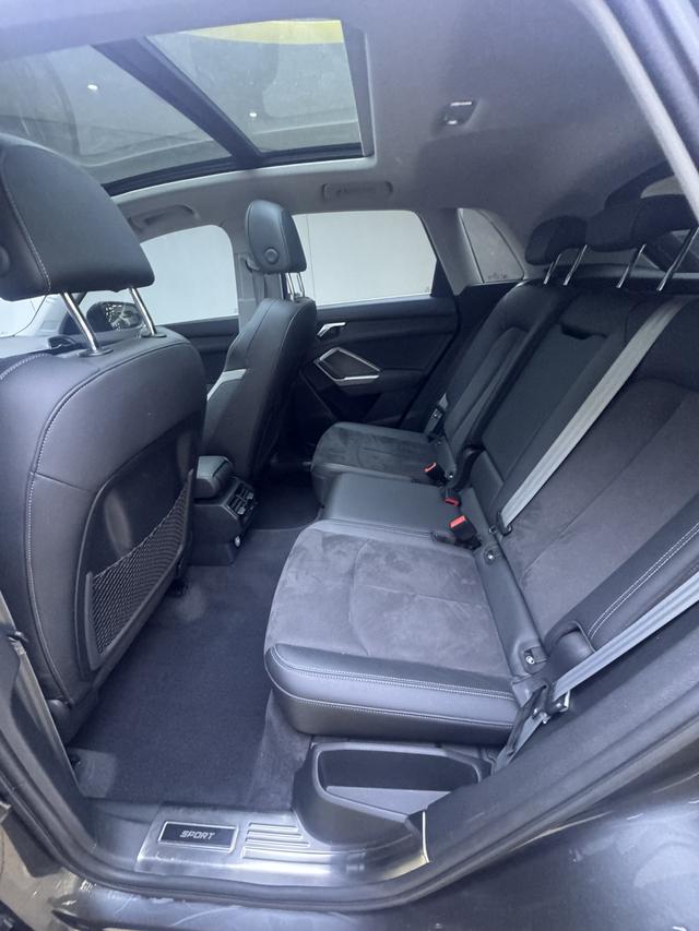 Audi Q3 2022, фото 13