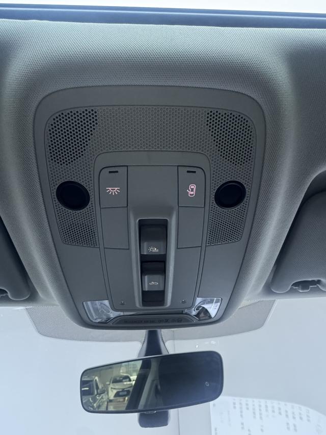Audi Q3 2022, фото 17