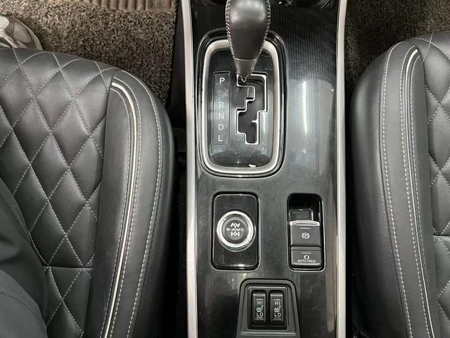 Mitsubishi Outlander 2021, фото 14