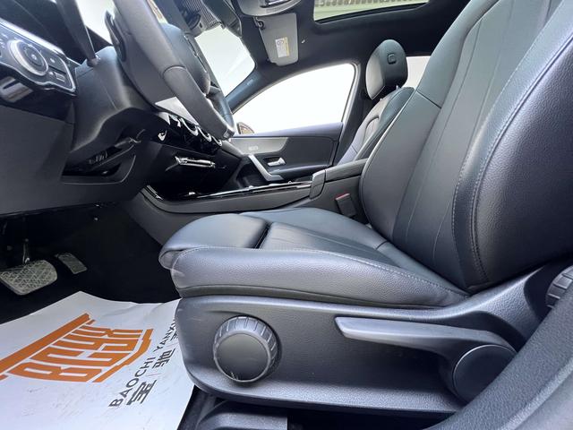 Mercedes-Benz A-Class 2023, фото 17
