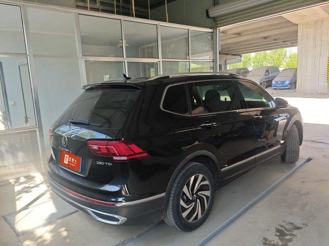 Volkswagen Tiguan 2023, фото 5