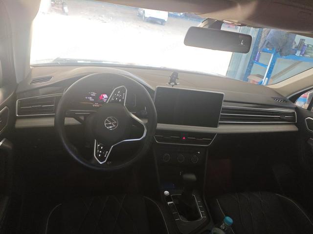 Volkswagen Tiguan 2023, фото 11