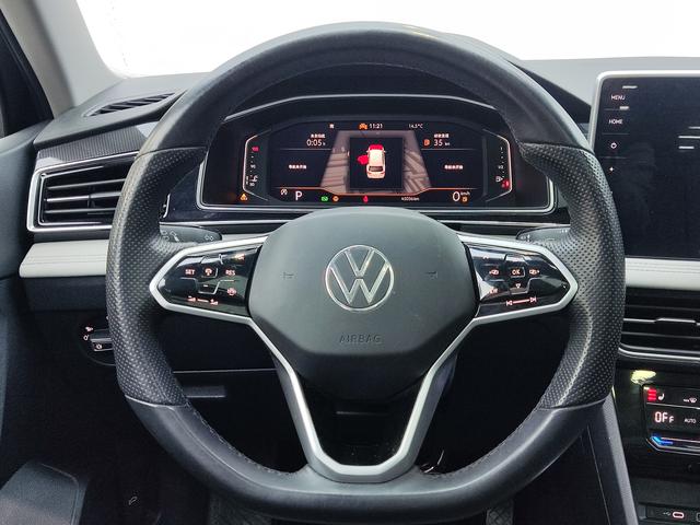 Volkswagen Tiguan 2023, фото 13