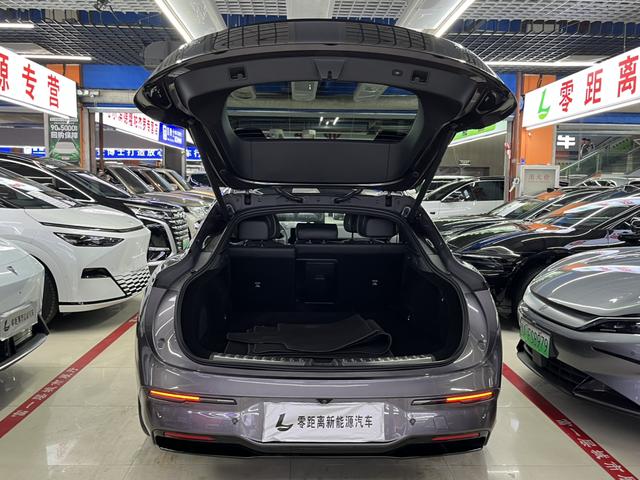 ZEEKR 007GT 2025, фото 17