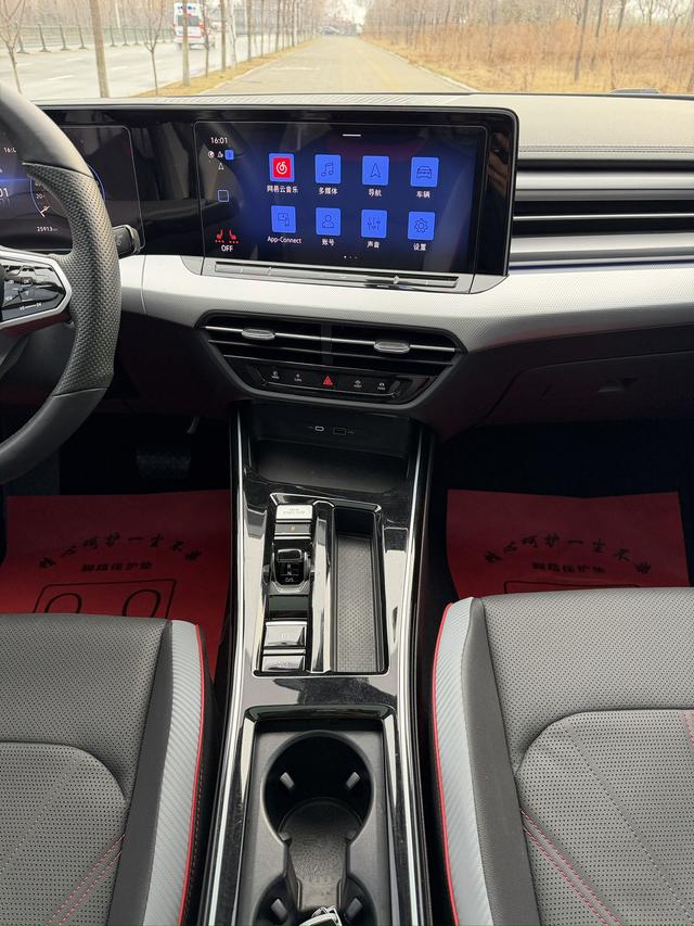 Volkswagen Lingdu 2023, фото 11