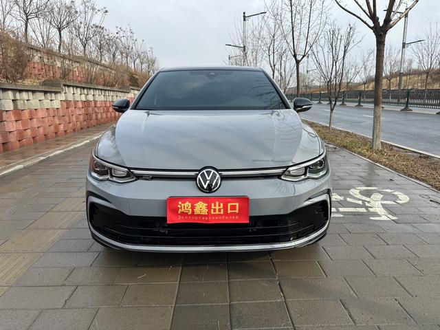 Volkswagen Golf 2021, фото 2