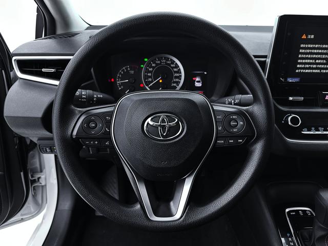 Toyota Corolla 2021, фото 17