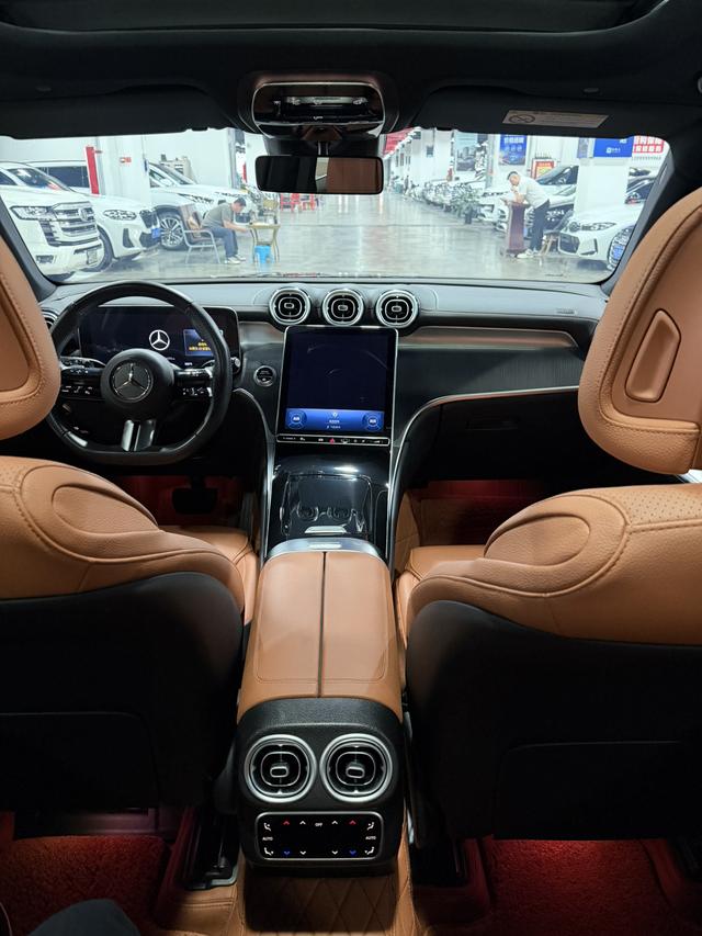 Mercedes-Benz GLC 2023, фото 9