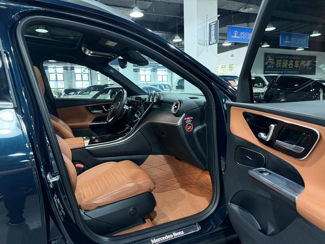 Mercedes-Benz GLC 2023, фото 11