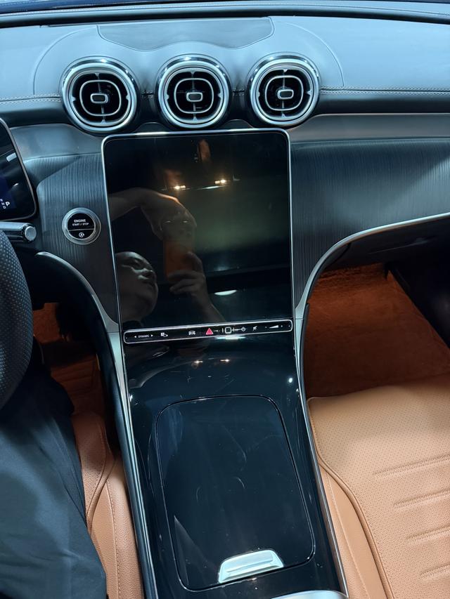 Mercedes-Benz GLC 2023, фото 13