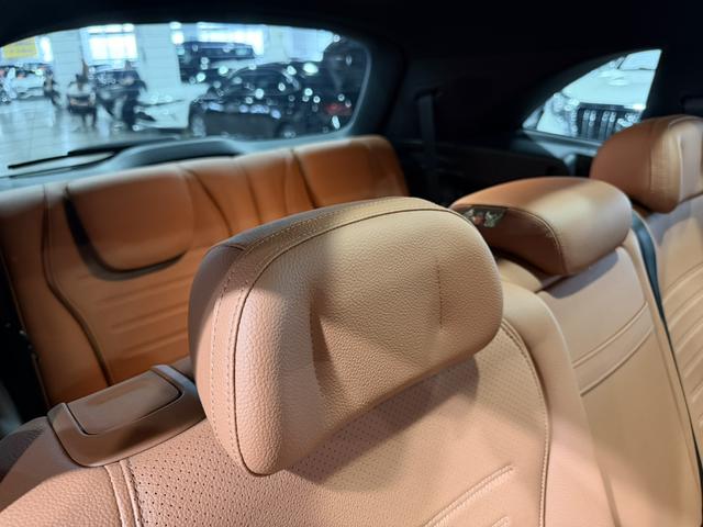 Mercedes-Benz GLC 2023, фото 16