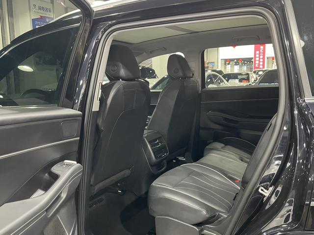 Volkswagen Teramont 2025, фото 2