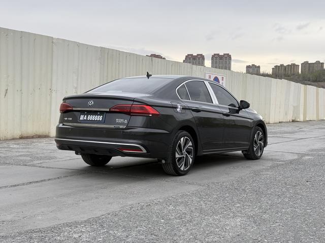 Volkswagen Bora 2023, фото 10