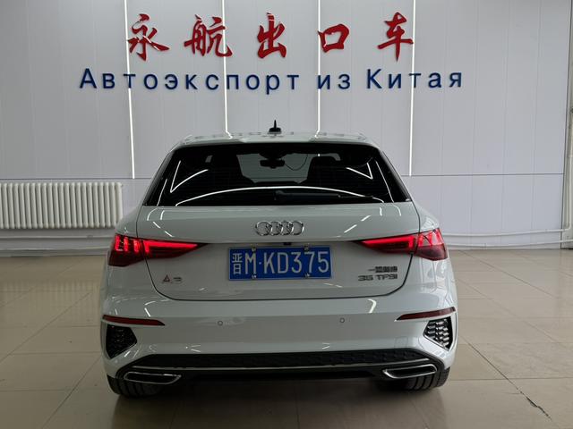 Audi A3 2022, фото 14