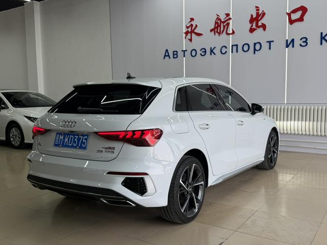 Audi A3 2022, фото 15