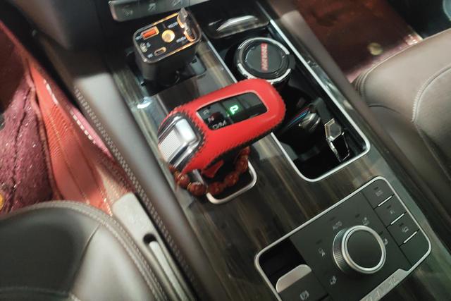 Haval H9 2022, фото 16