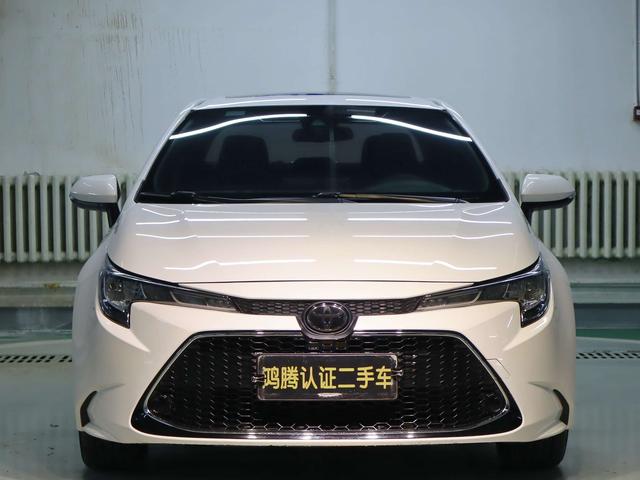 Toyota Corolla 2022, фото 2