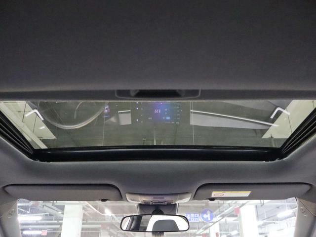 Toyota Corolla 2022, фото 15