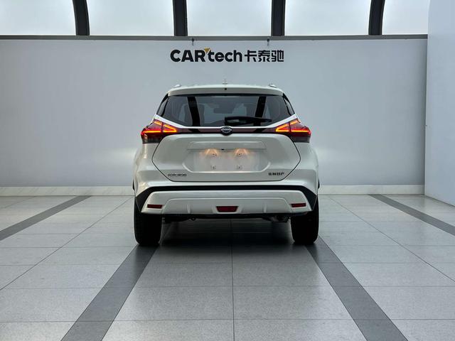 Nissan Juke 2023, фото 4