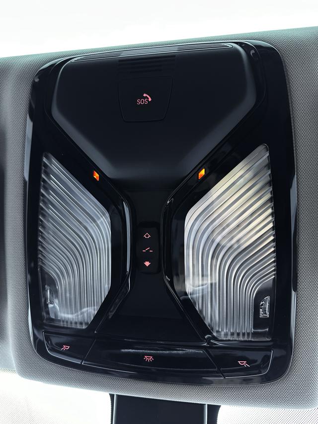 BMW 3 2023, фото 17