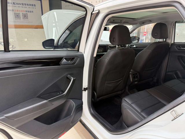 Volkswagen Tayron 2022, фото 17