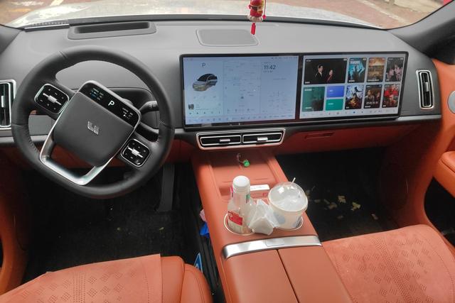Li Auto L8 2023, фото 14