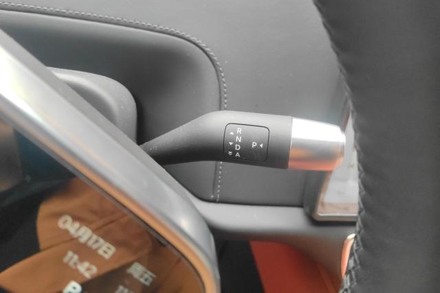 Li Auto L8 2023, фото 16