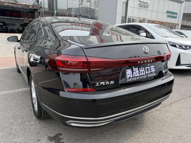 Volkswagen Passat 2022, фото 14