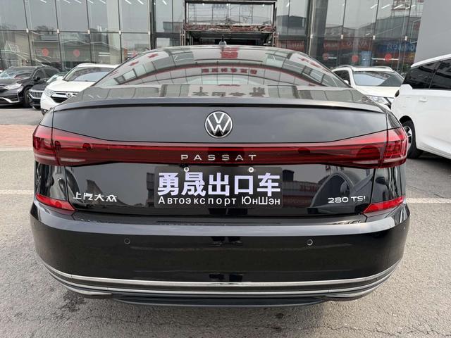 Volkswagen Passat 2022, фото 15