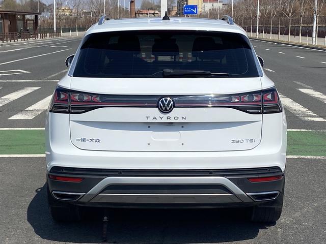 Volkswagen Tayron 2023, фото 16