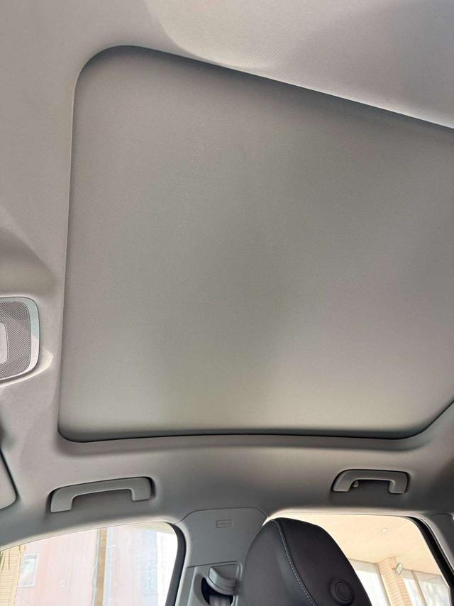 Audi Q3 2023, фото 15