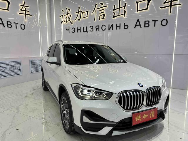 BMW X1 2022, фото 3