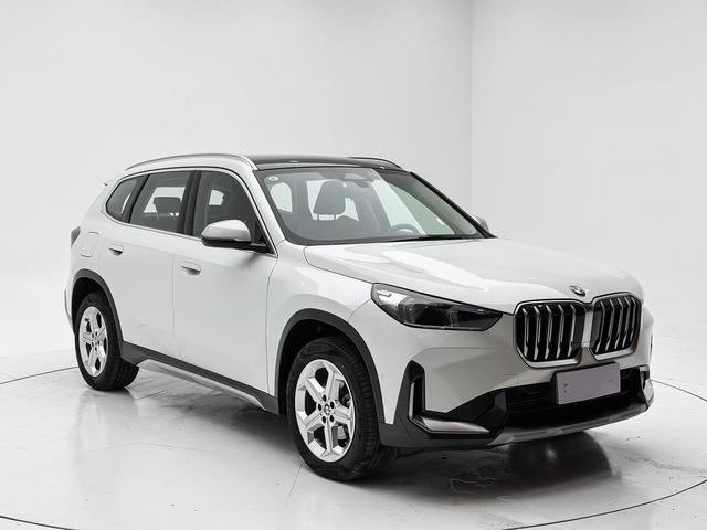 BMW X1 2023, фото 3