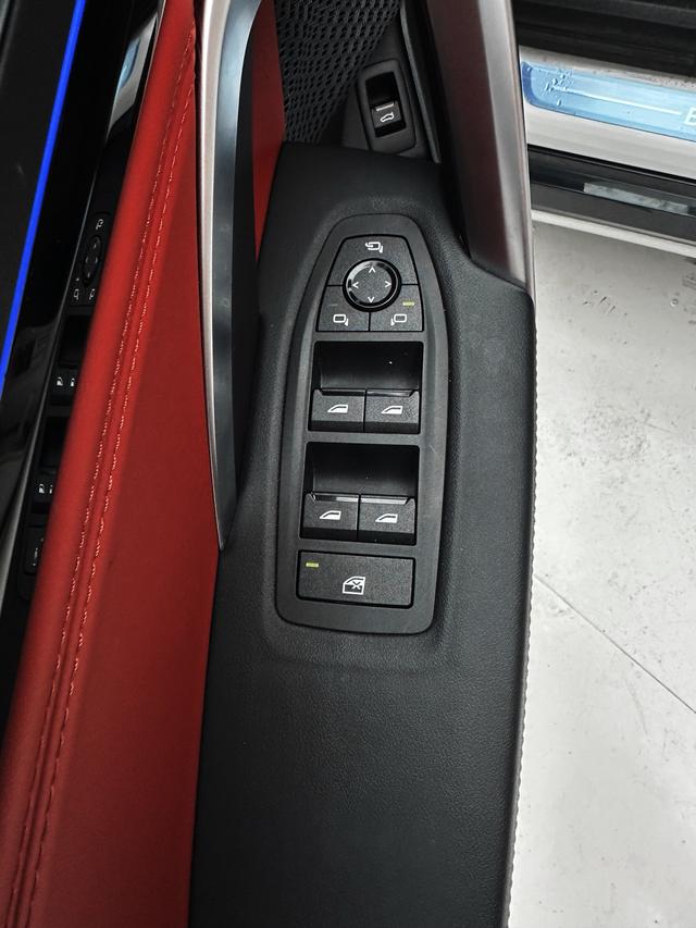 BMW X1 2023, фото 16