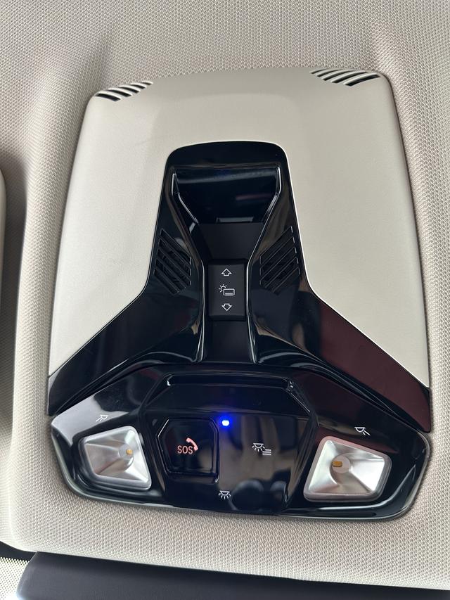 BMW X1 2023, фото 17