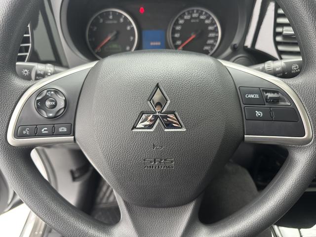 Mitsubishi Outlander 2021, фото 13
