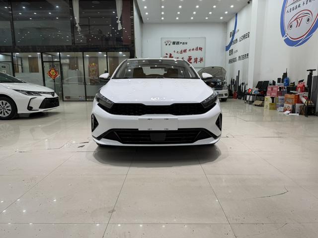Kia K3 2023, фото 2