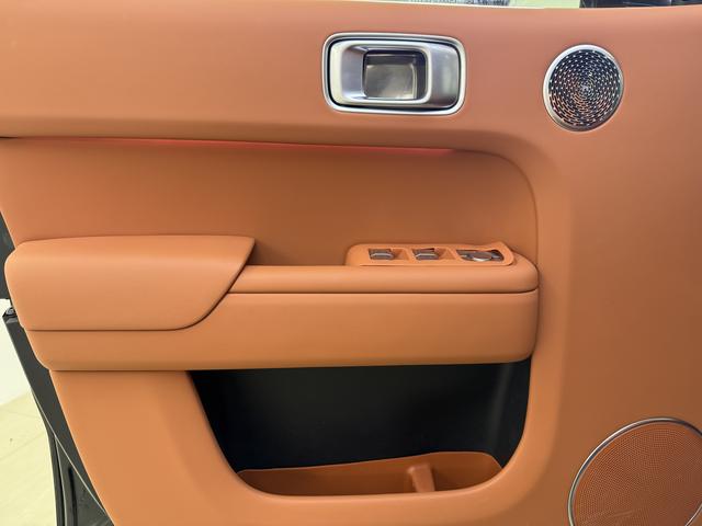 Li Auto L8 2025, фото 9