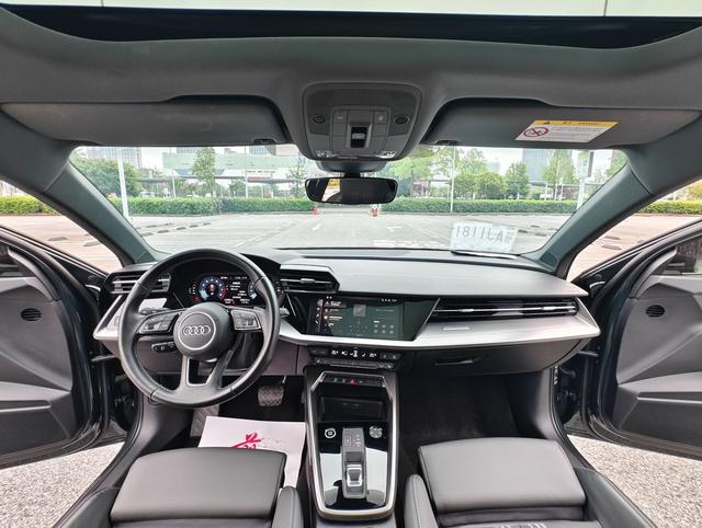 Audi A3 2023, фото 15