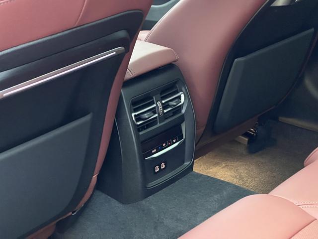 BMW 3 2022, фото 16